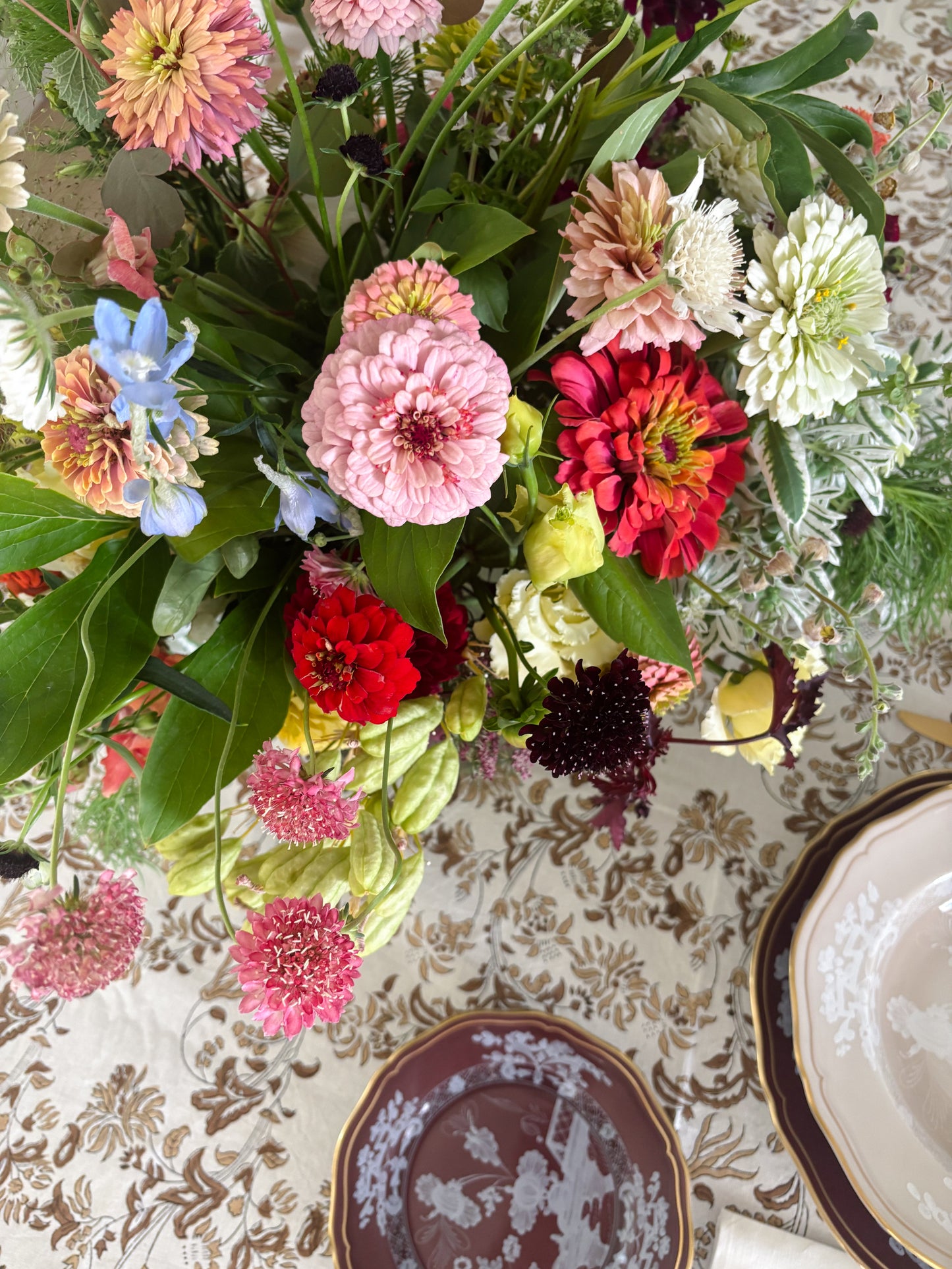 HAZEL FLEUR TABLECLOTH