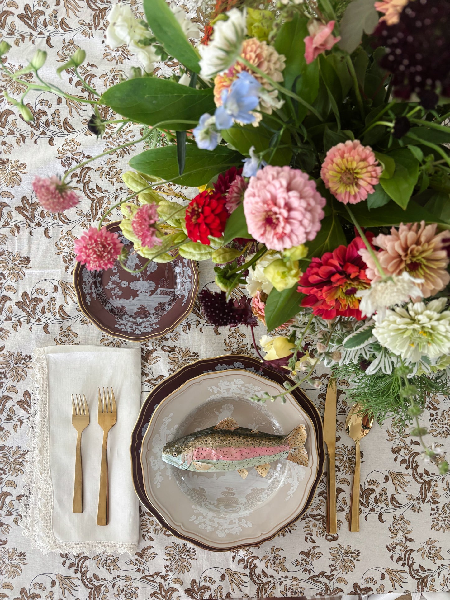 HAZEL FLEUR TABLECLOTH