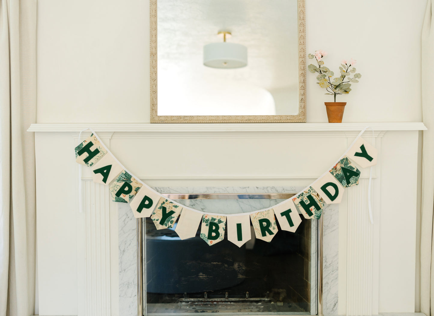 HAPPY BIRTHDAY BANNER - LEE JOFA WHITE HOLLYHOCK