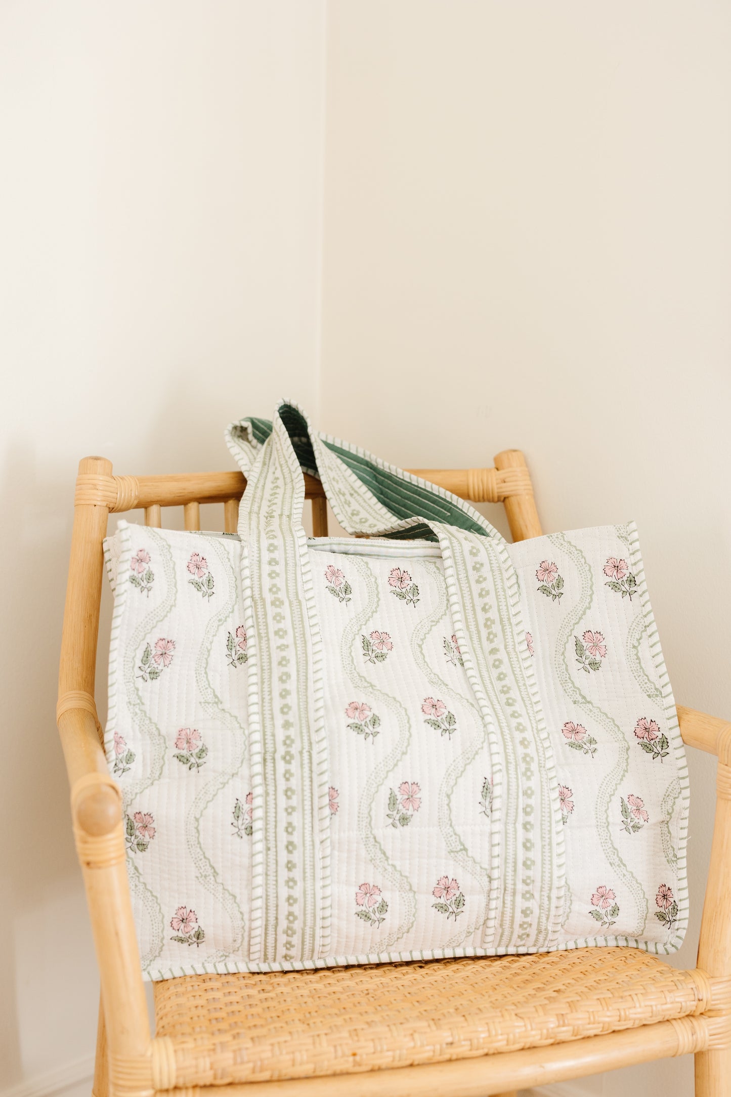 DAHLIA TOTE BAG
