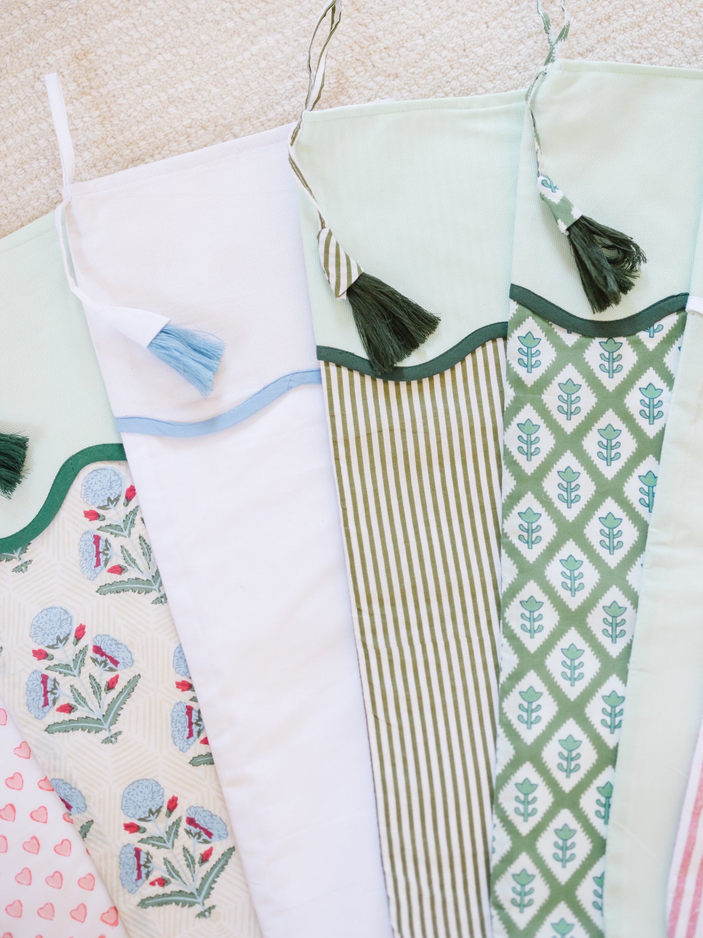 SCALLOPED STOCKING - FINAL SALE