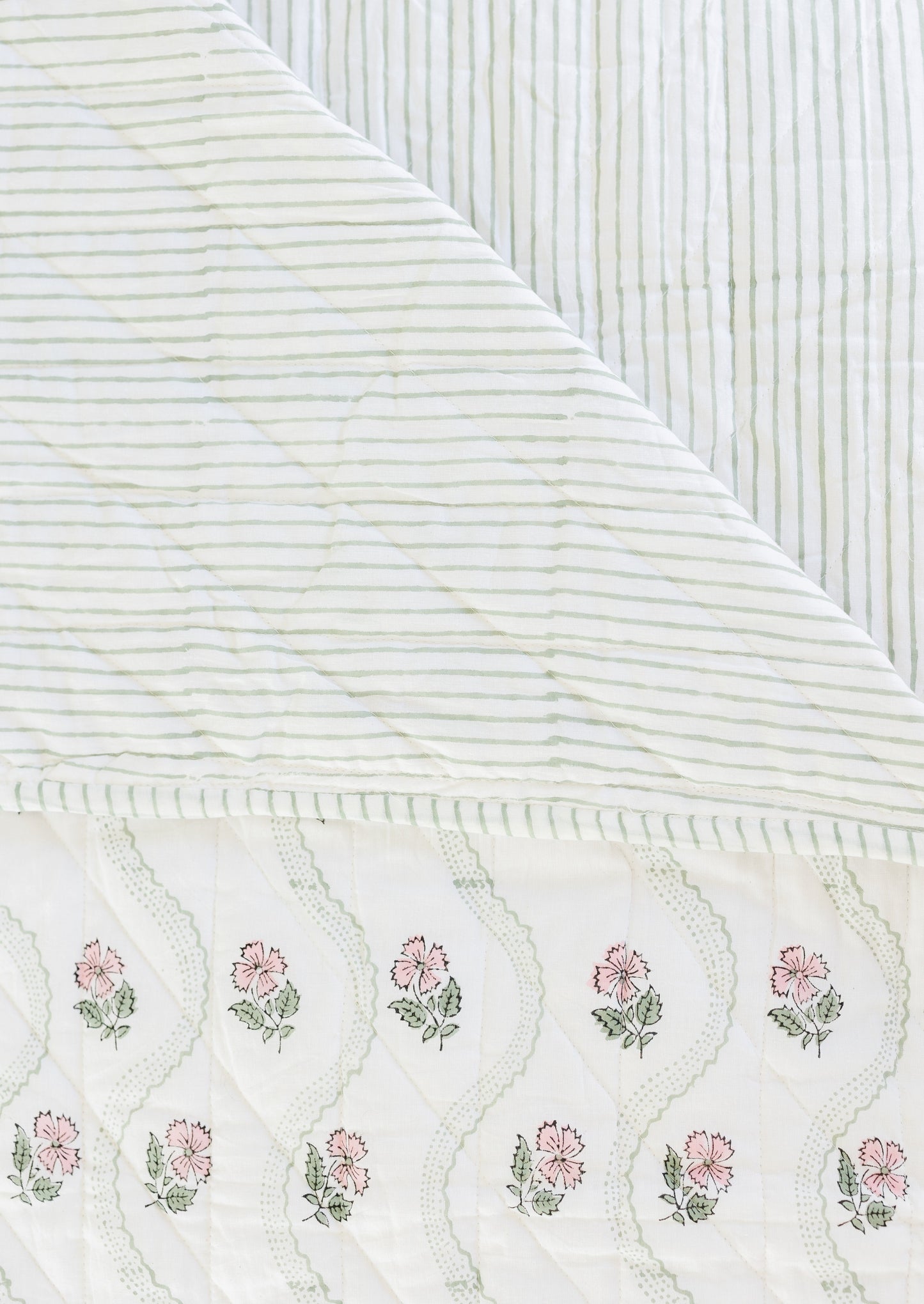 DAHLIA BABY/TODDLER QUILT