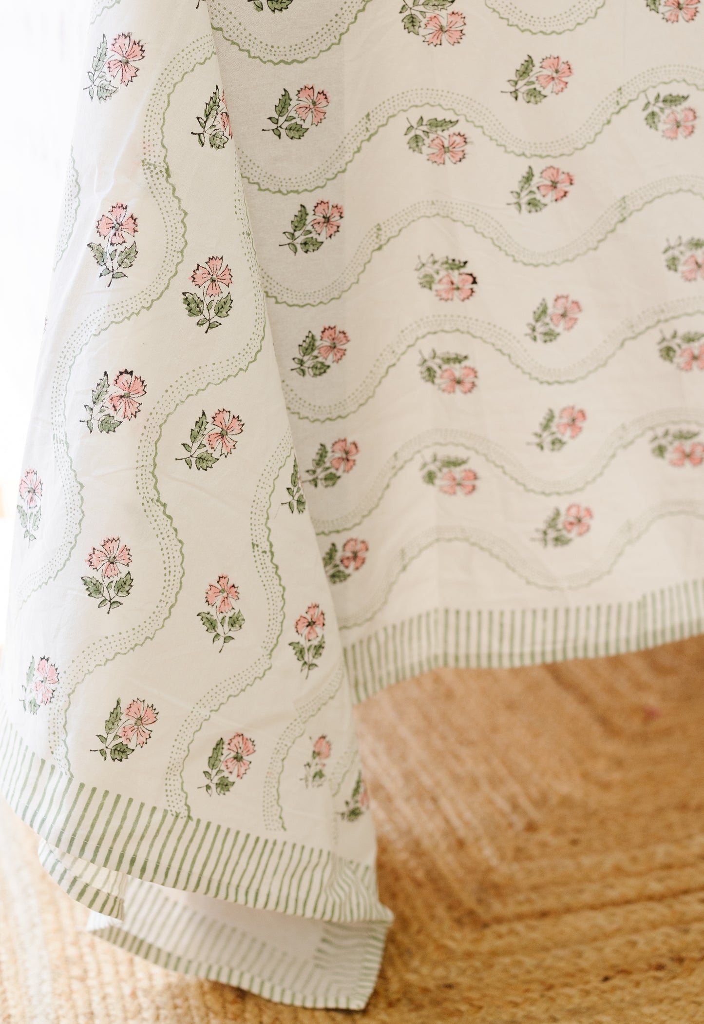 DAHLIA TABLECLOTH